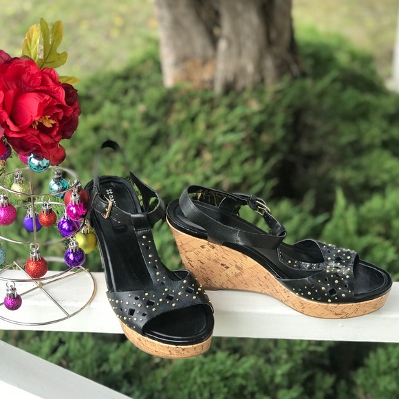 Women's Naturalizer ‘Riley' Black T-Strap Wedge - Picture 3 of 8